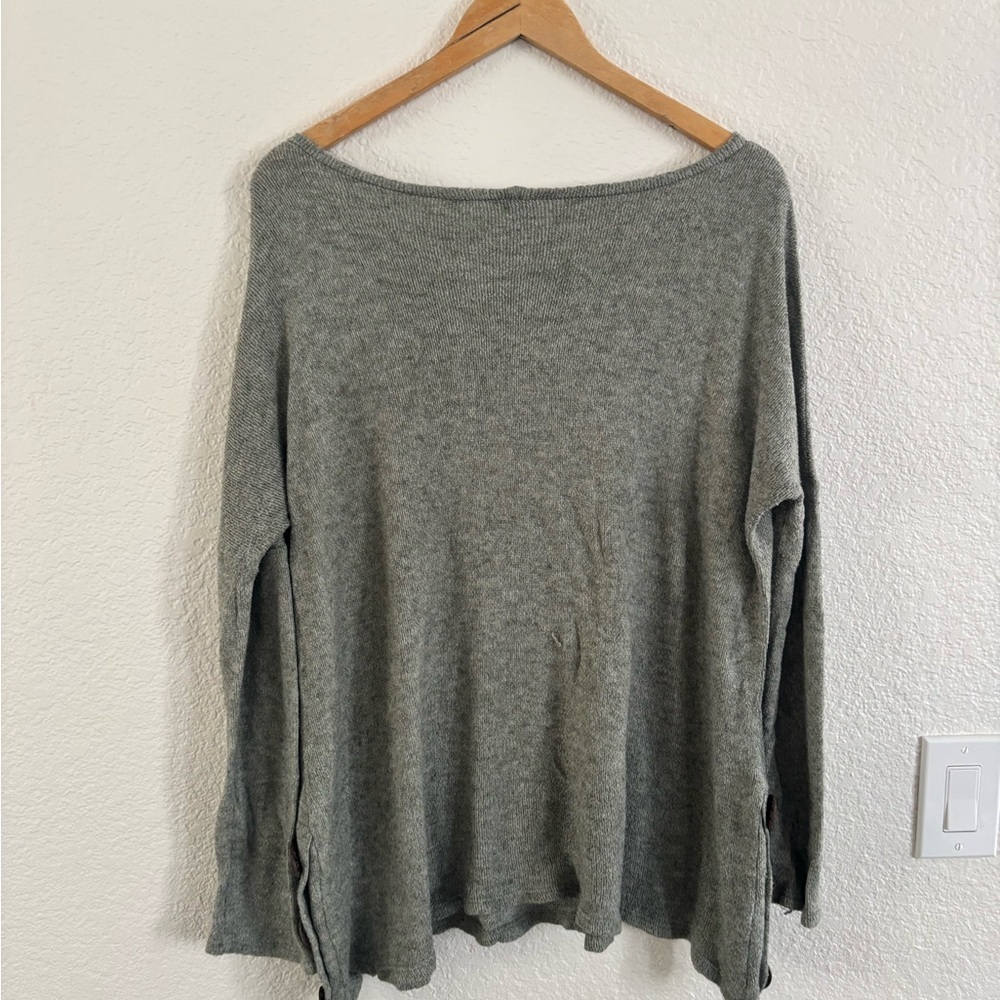 7th Ray Gray Knit Button Side Sweater - Size Large - Picture 2 of 9